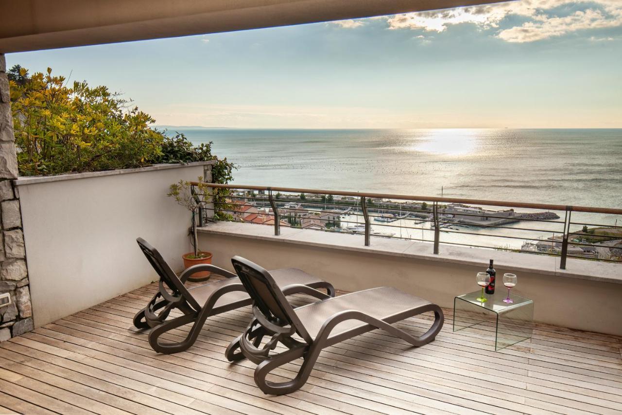 Portopiccolo Avolare Apartments In Panoramic Terrasses - Beach Included Sistiana Exterior photo